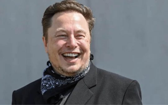 Dogecoin Skyrockets 22% as Elon Musk Visited Twitter HQ Ahead of Purchase