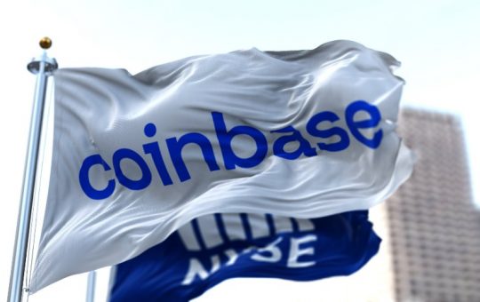 What is wrong with Coinbase? CEO selling 2% of stake