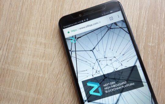 Should you buy Zilliqa after the 90% plunge?