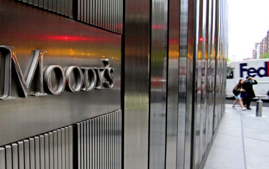 Moody's Downgrades US Banking Sector to Negative After Collapse of Three Major Banks