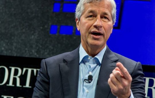 Jaime Dimon Belittles Bitcoin ETFs: ‘Please Stop Talking About This Shit’